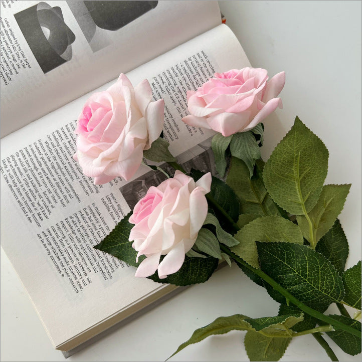 Artistic Floral Decor