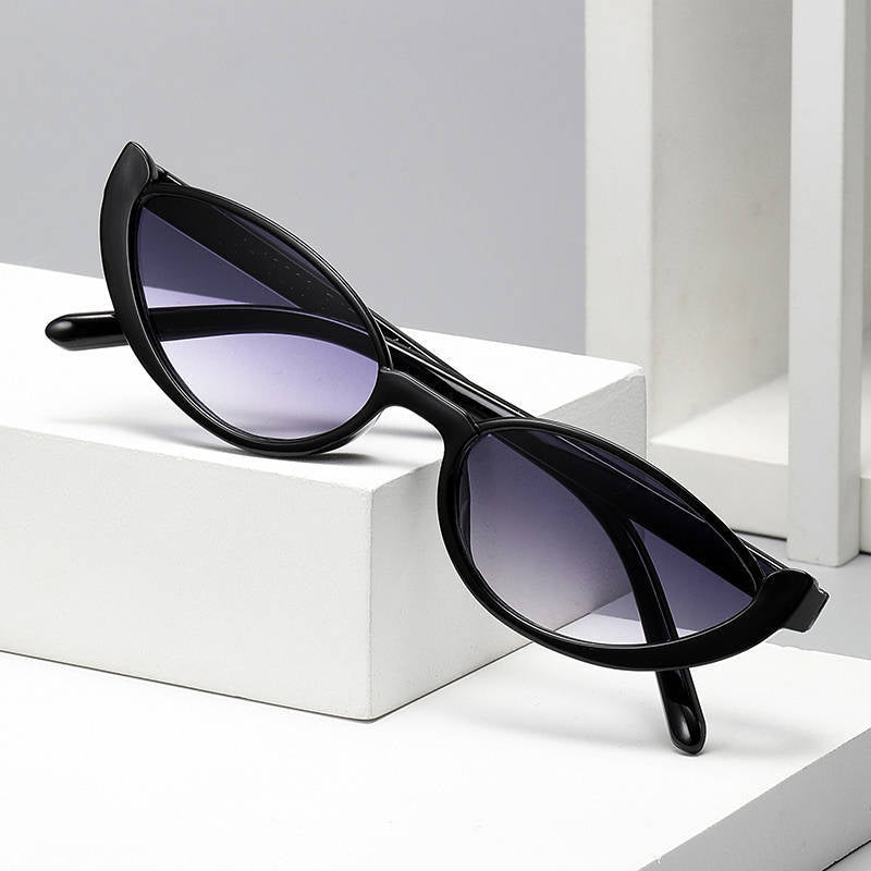 Retro Cat-Eye Sunglasses Stornfield