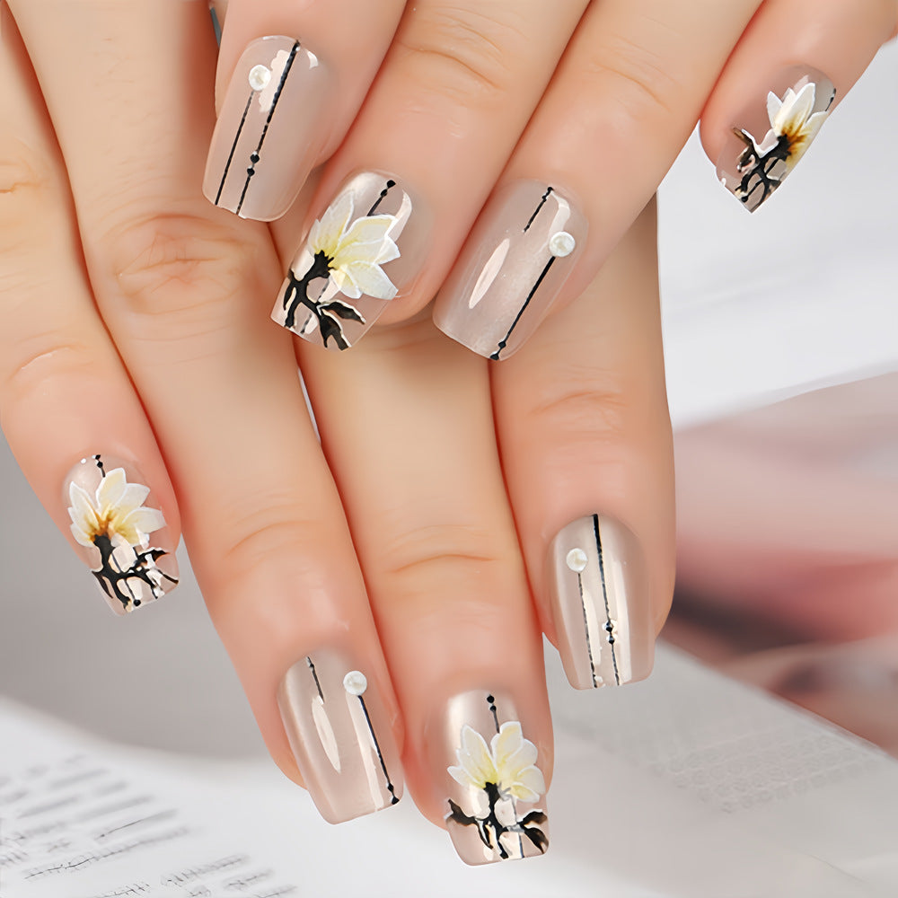 Elegant artificial nails with floral accents Stornfield
