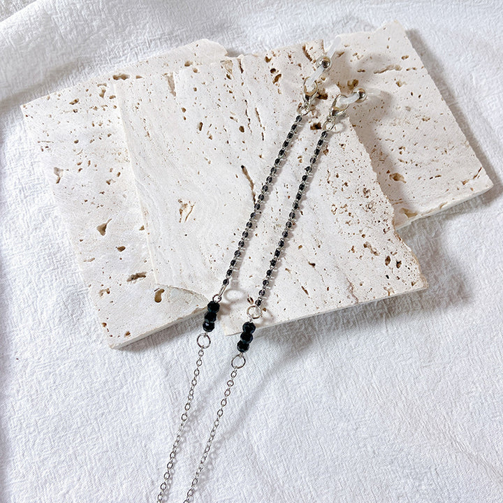 Elegant Glasses Holder Chain with Black Pearls Stornfield