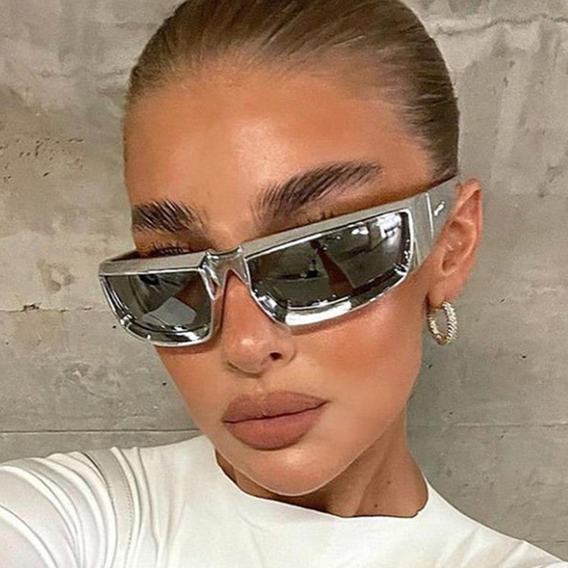 Women's sporty sunglasses with robust and ergonomic design Stornfield