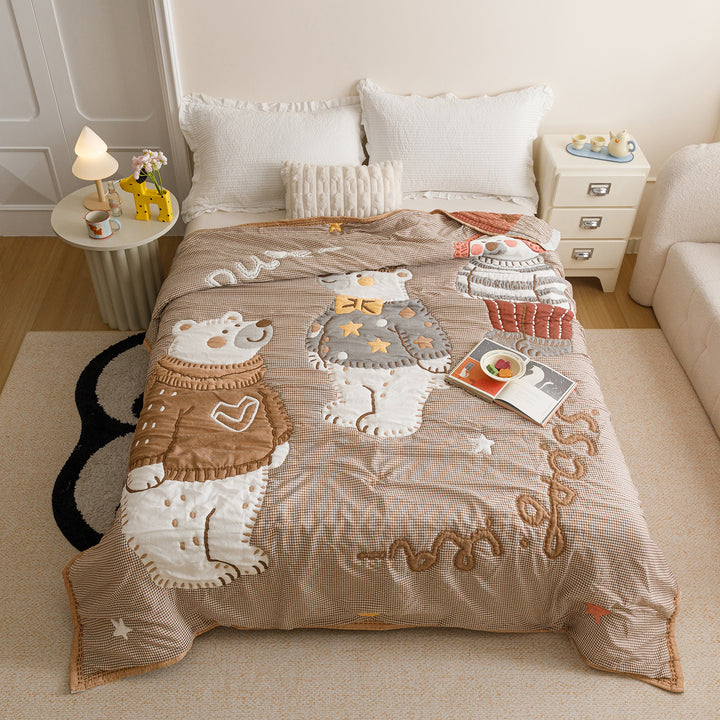 Quilted Cotton Bedding Comforter with Appliqué Bears