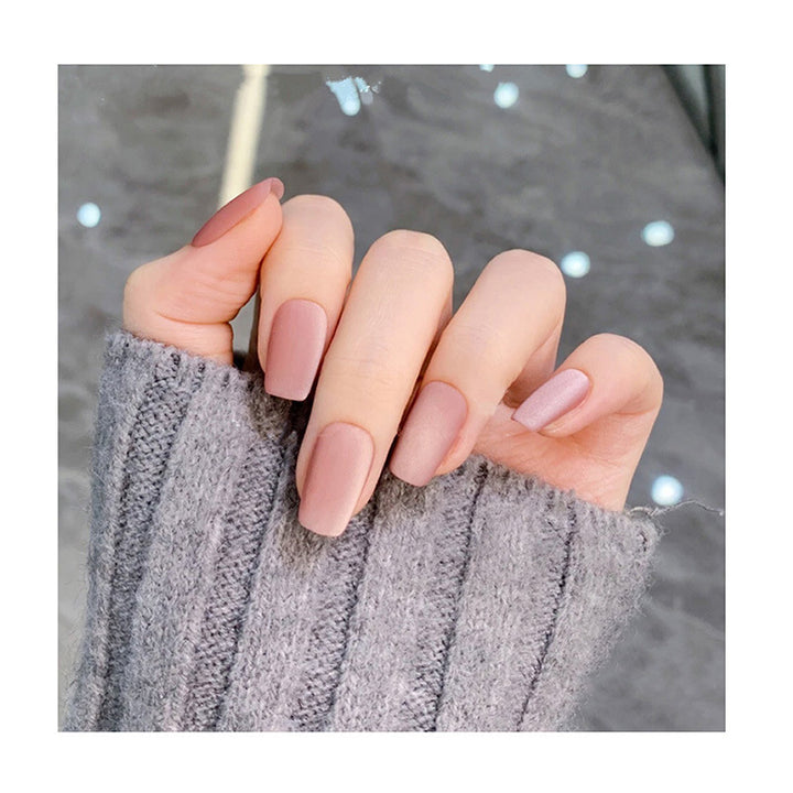 Elegant and stylish nail extensions Stornfield