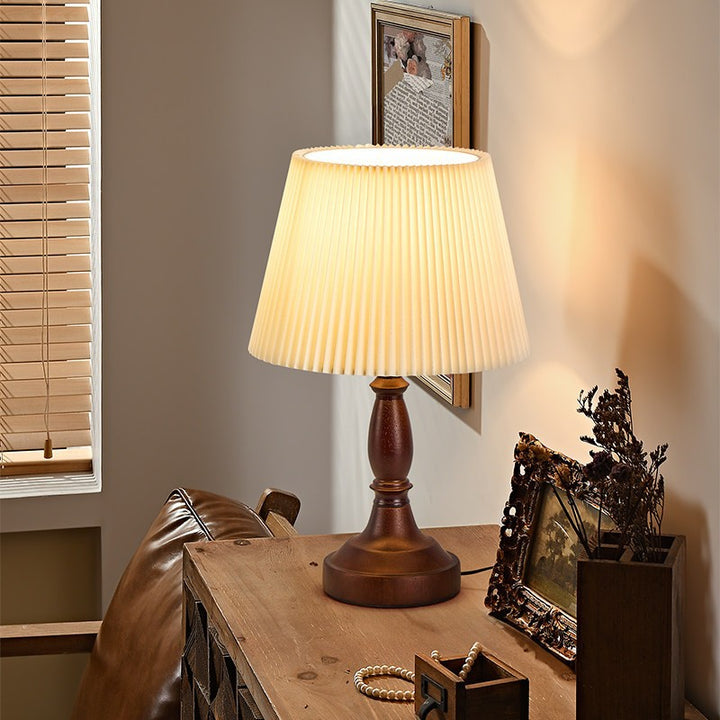 Classic Table Lamp