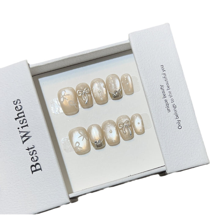 Elegant Bow-Embellished Press-On Nail Art Set Stornfield