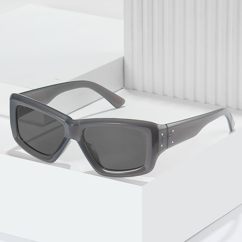 Fashion-Forward Oversized Angular Sunglasses Stornfield