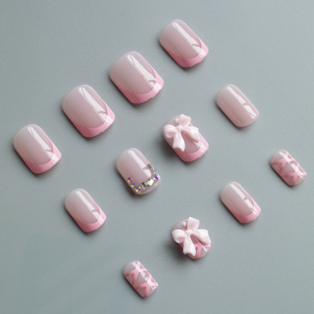 Decorative Nail Art Kit with Bow Accents