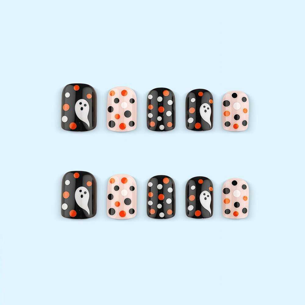 Nail art set with Halloween motif and playful design Stornfield