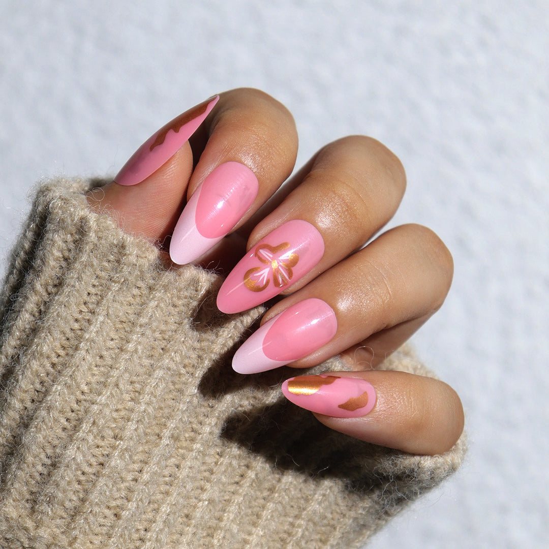 Elegant Floral Accent Stiletto Press-On Nails Stornfield