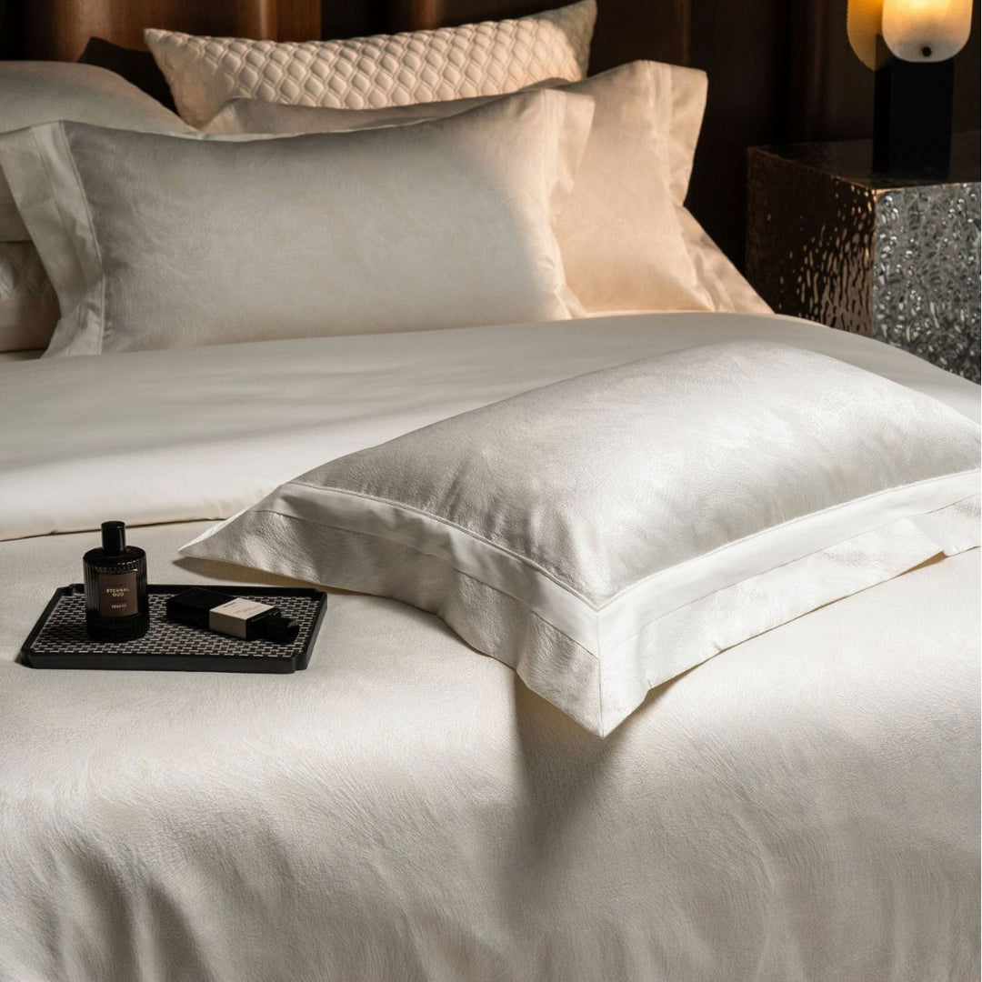 Hotel-Weight Stonewashed Textured Duvet Cover Bedding Ensemble with Oxford Pillowcases