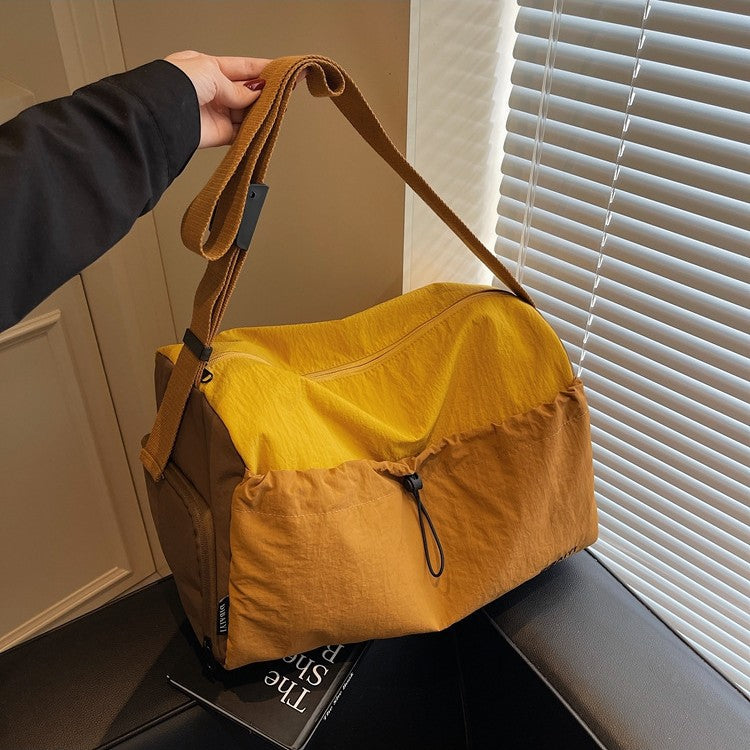 Sporty Shoulder Bag With Versatile Compartment Design Stornfield