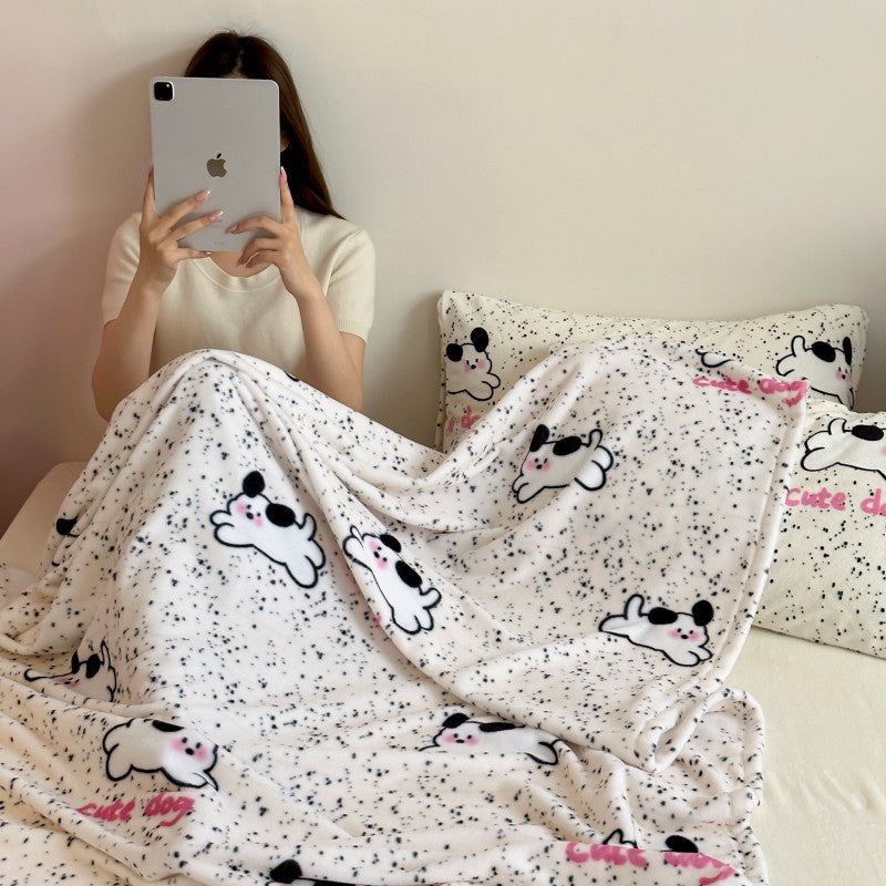 Cozy Plush Cartoon Dog-Themed Throw Blanket
