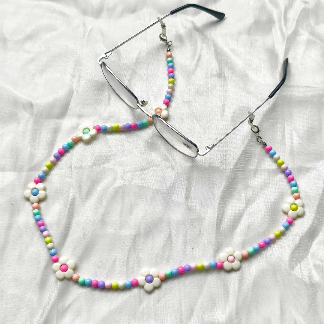 Playful glasses holder chain with floral patterns Stornfield