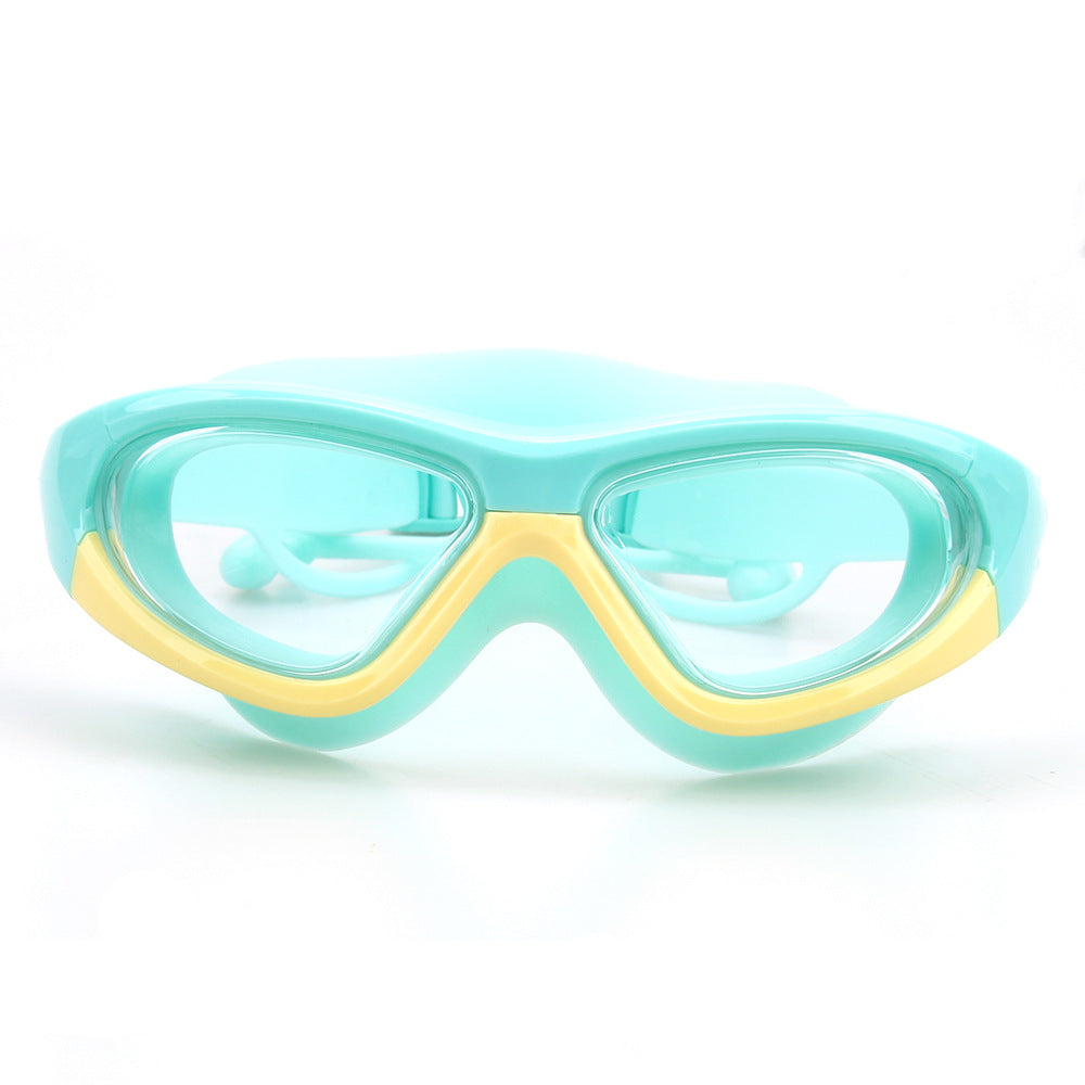 Swimming mask with wide field of vision Stornfield