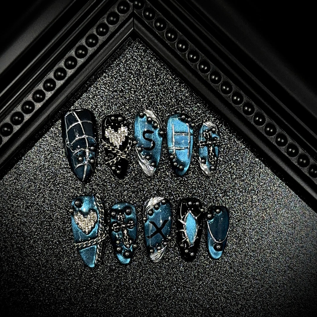 Artistic Themed Press-On Nail Collection