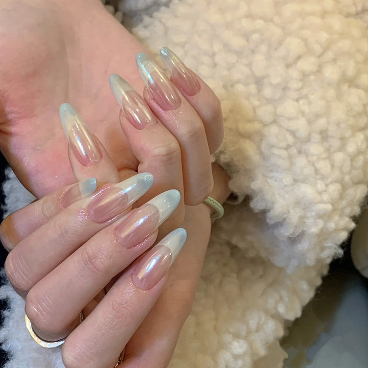 Premium Artificial Nails with Elegant Ombre Effect Stornfield