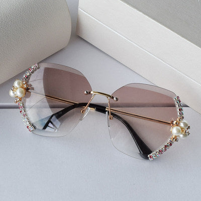 Women extravagant oversized sunglasses with pearl embellishments Stornfield