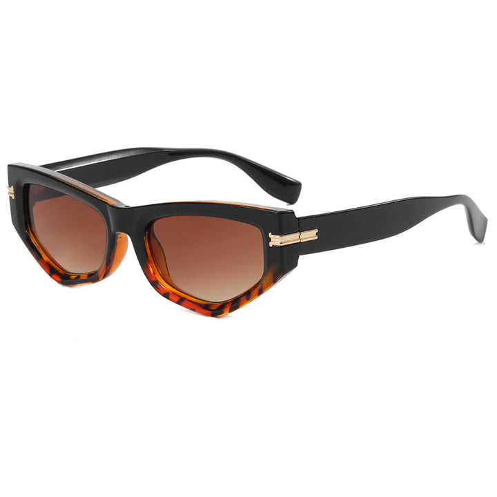 Women's trendy Cat-Eye sunglasses with painted frame and accentuated metal details Stornfield
