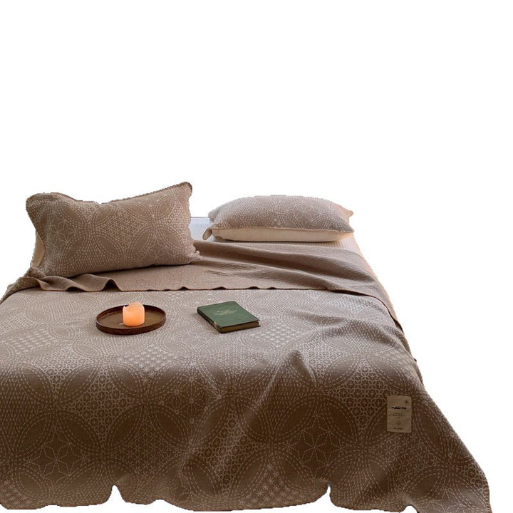 Quilted Cotton Jacquard Bedspread and Pillow Shams Set