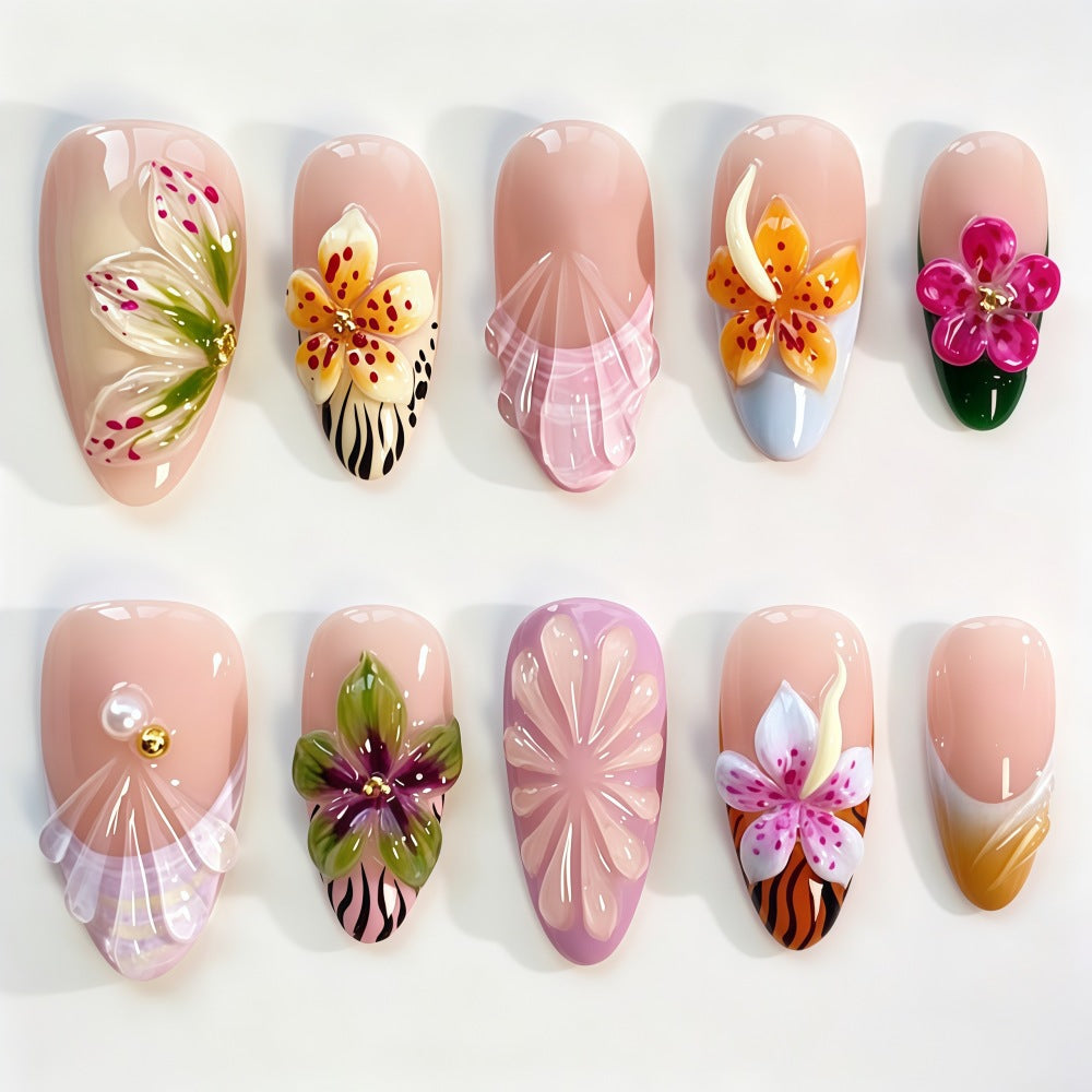 Artificial nails with floral design and 3D applications Stornfield