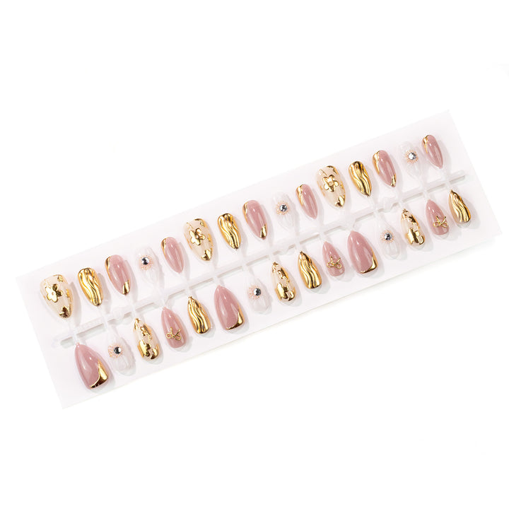 Decorative Press-On Nail Art Set with Gold Accents Stornfield
