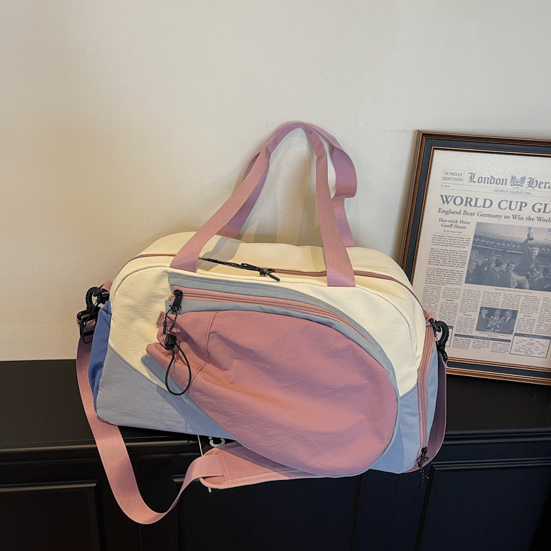 Women's sporty travel bag with innovative compartment system Stornfield