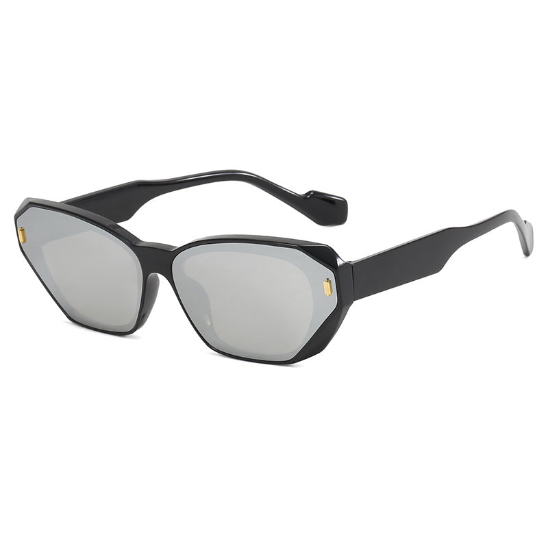 Women’s geometric designer sunglasses with distinctive frame Stornfield