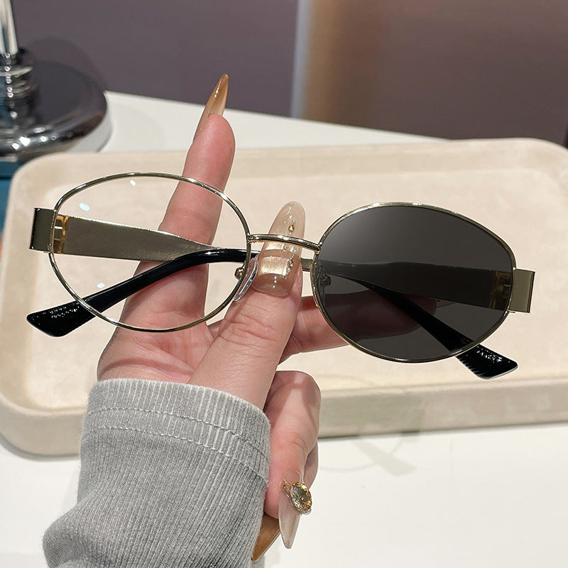 Women Vintage Sunglasses in Oval Design Stornfield