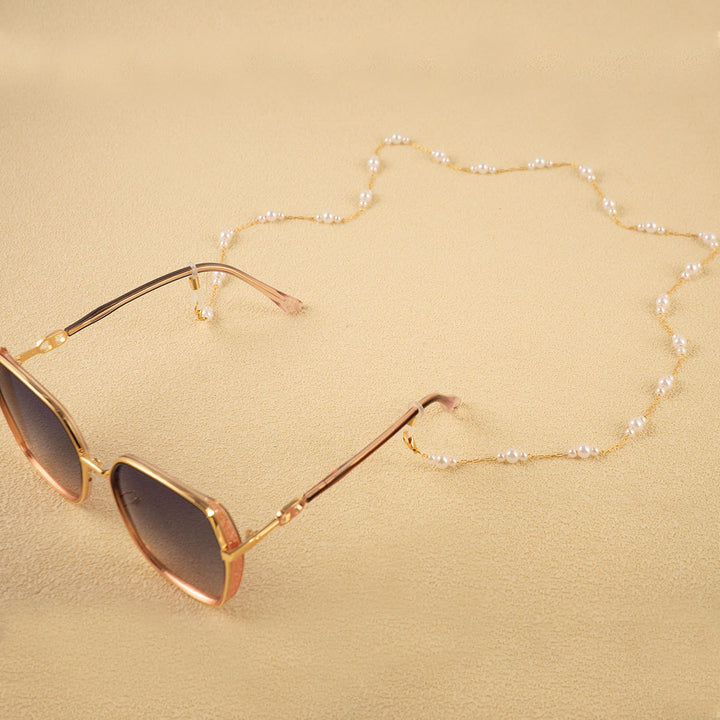 Pearl-Linked Eyewear Holder Stornfield
