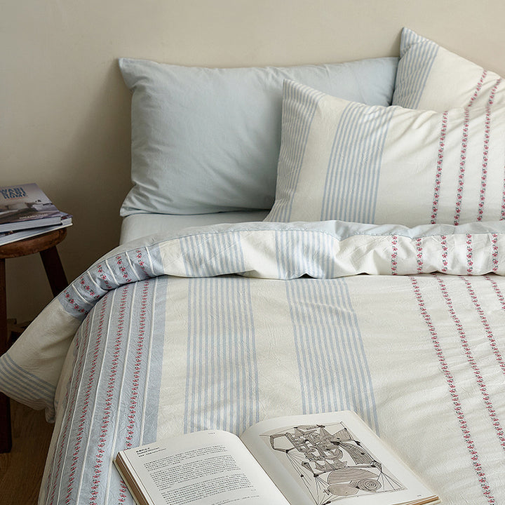 Cotton Sateen Floral-Striped Duvet Cover and Pillowcase Set
