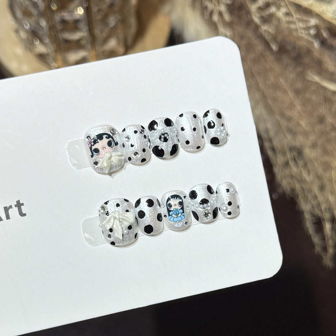 Whimsical Character Press-On Nail Art Set Stornfield