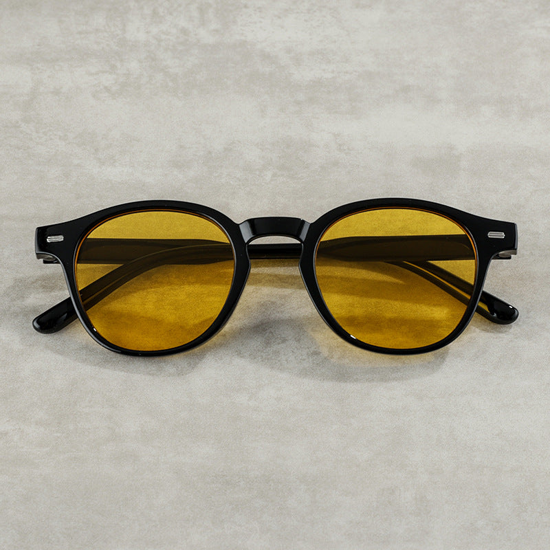 Vintage-Inspired Round Frame Sunglasses Stornfield
