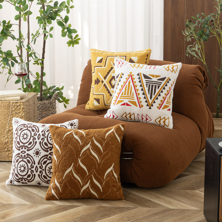Embroidered decorative pillow in boho style with boucle structure and filling pillow