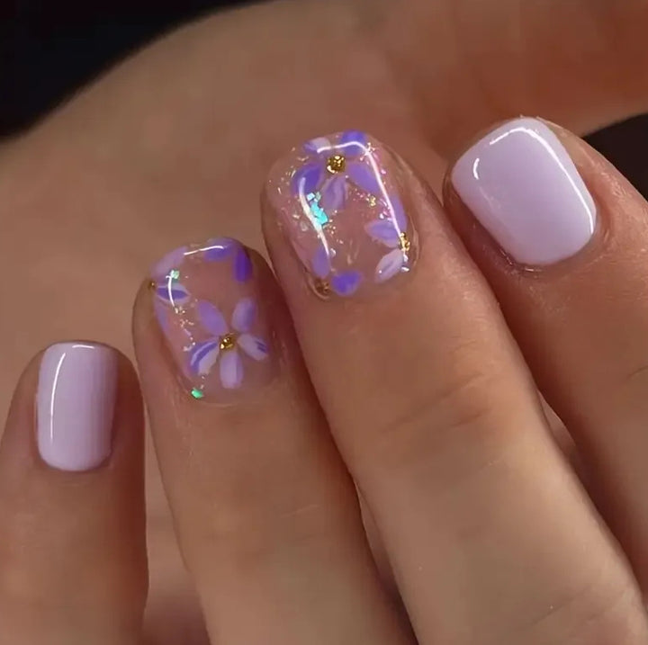Floral-Themed Nail Art Set Stornfield