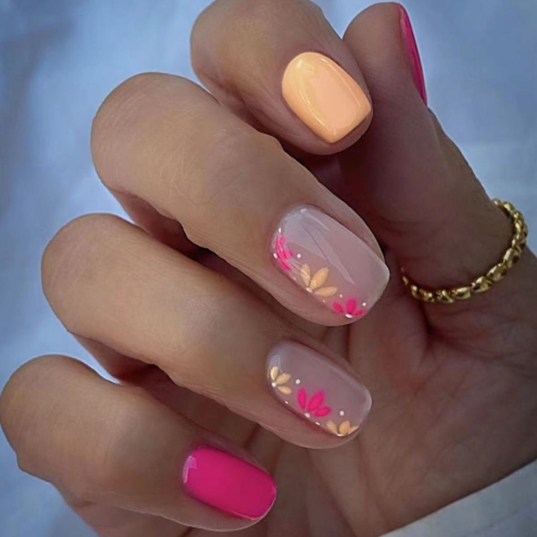 Floral Pattern Nail Art Set Stornfield