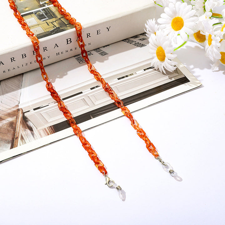 Fashionable necklace with clip clasp Stornfield