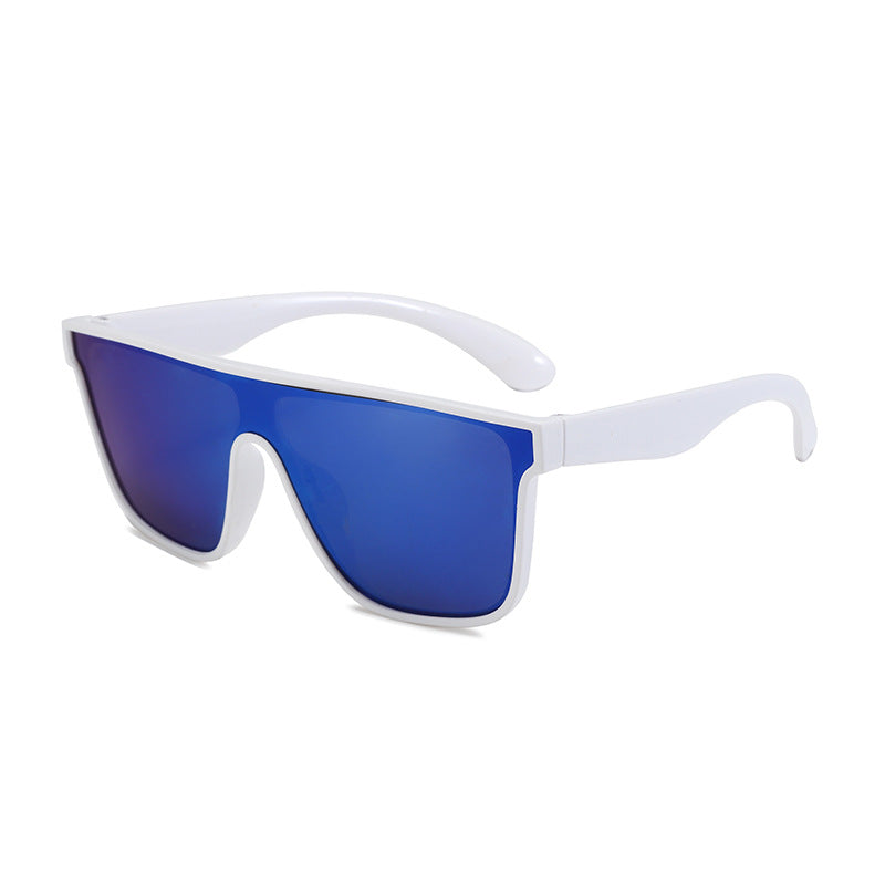 Women's sporty sunglasses with wide frame and polarized lenses Stornfield