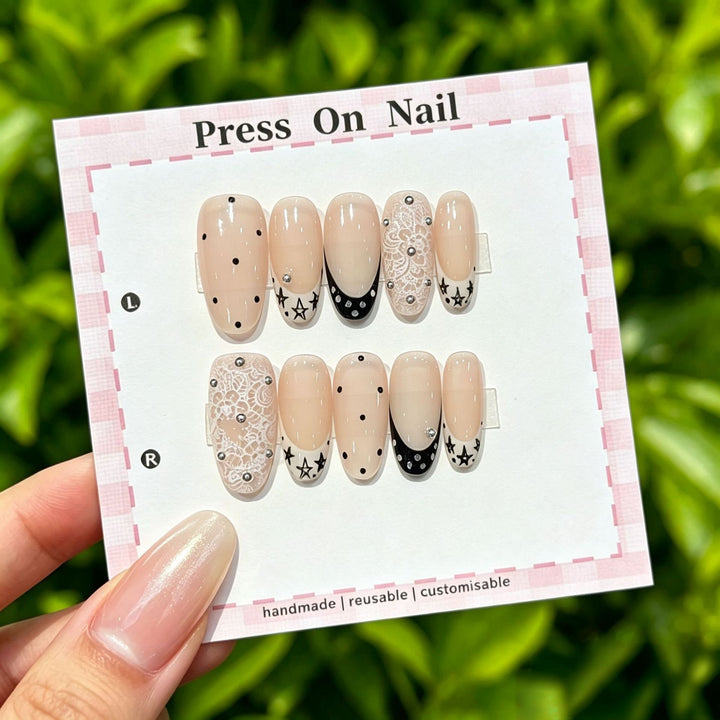 Elegant Reusable Press-On Nail Art Set with Floral Accents