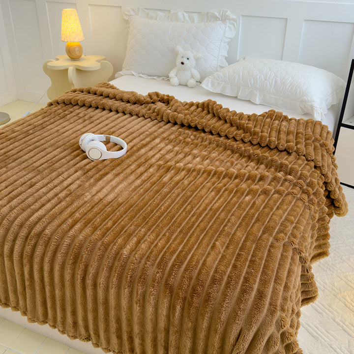 Women High-pile Cozy Blanket with Wave Pattern Stornfield