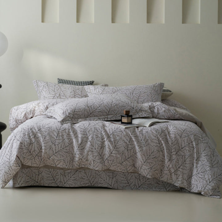 Bedding set made of cotton percale with geometric check pattern, breathable and easy to iron