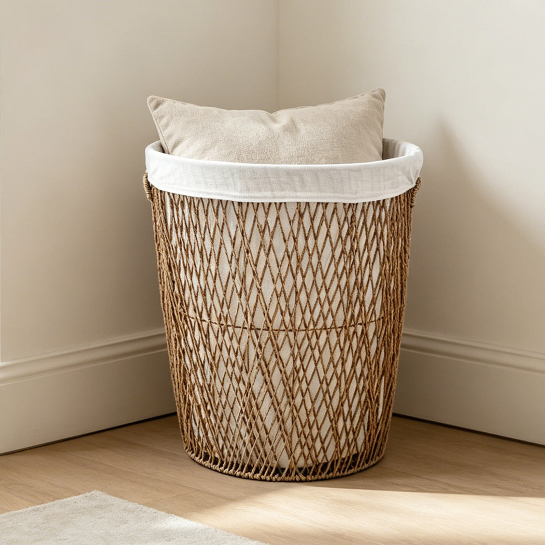 Decorative laundry basket with lid Stornfield