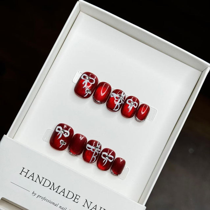 Handmade Decorative Press-On Nails with Unique Design