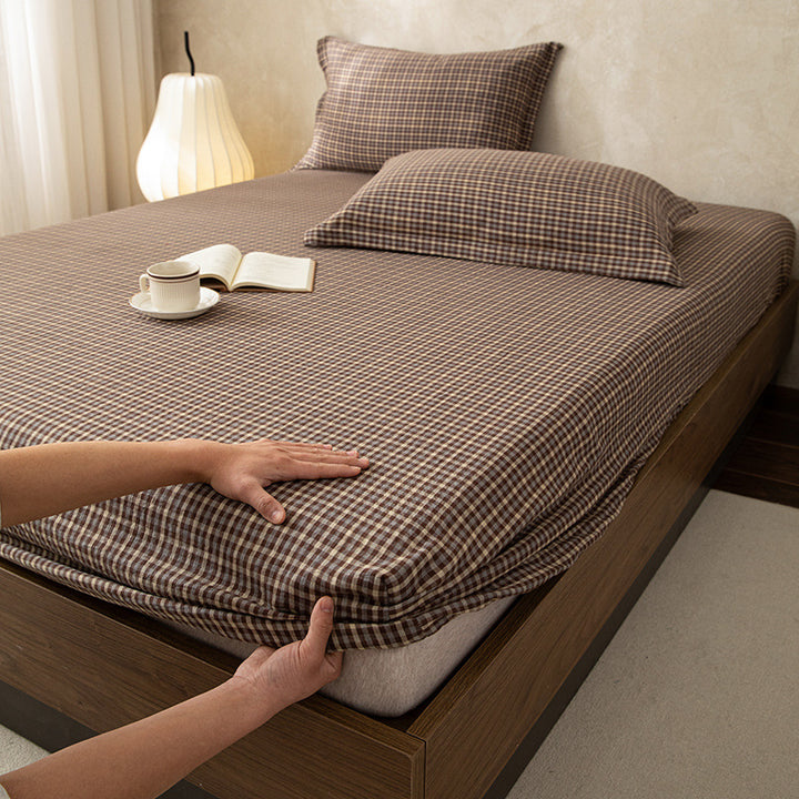 Deep-Pocket Micro Houndstooth Stretch Fitted Mattress Sheet with Strong Elastic