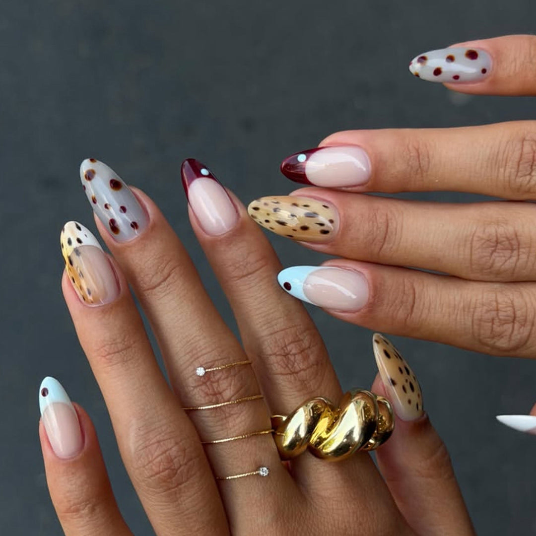 Fashionable animal print artificial nail set Stornfield