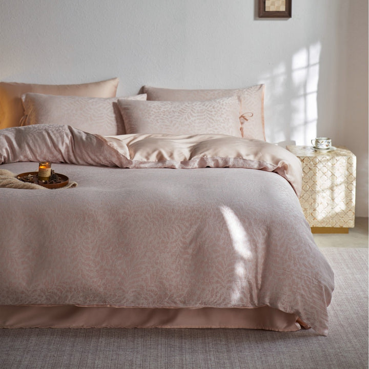 Reversible Satin-Back Jacquard Duvet Cover Set