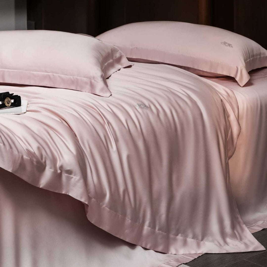Luxurious satin bedding set made of cotton satin with a silky matte feel and tone-on-tone embroidery