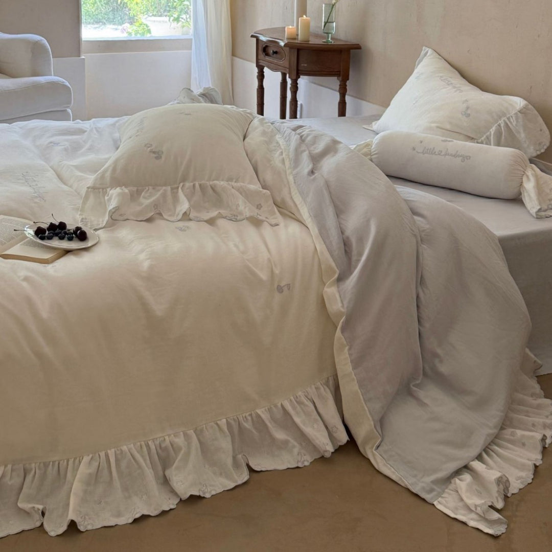 Scalloped Ruffle Embroidered Cotton Duvet Cover Set