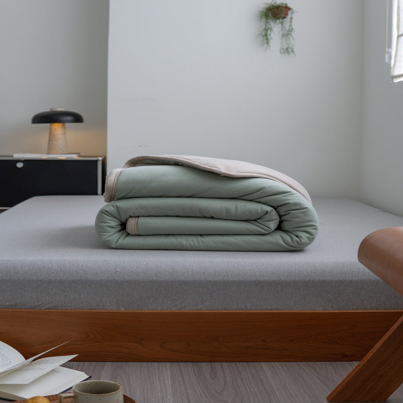Reversible Quilted Cotton Comforter Blanket