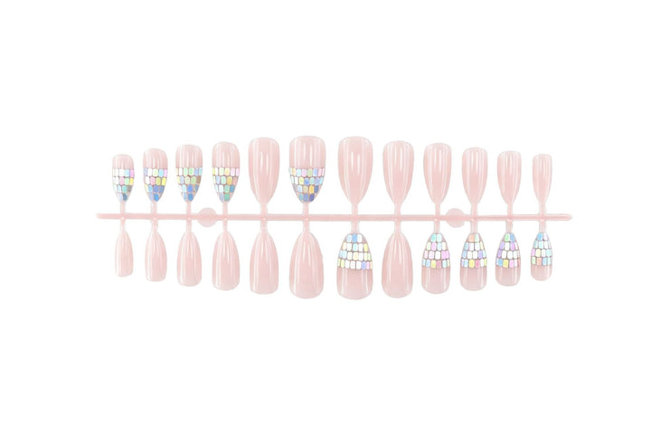 Artificial nail set with shimmering geometric accents Stornfield