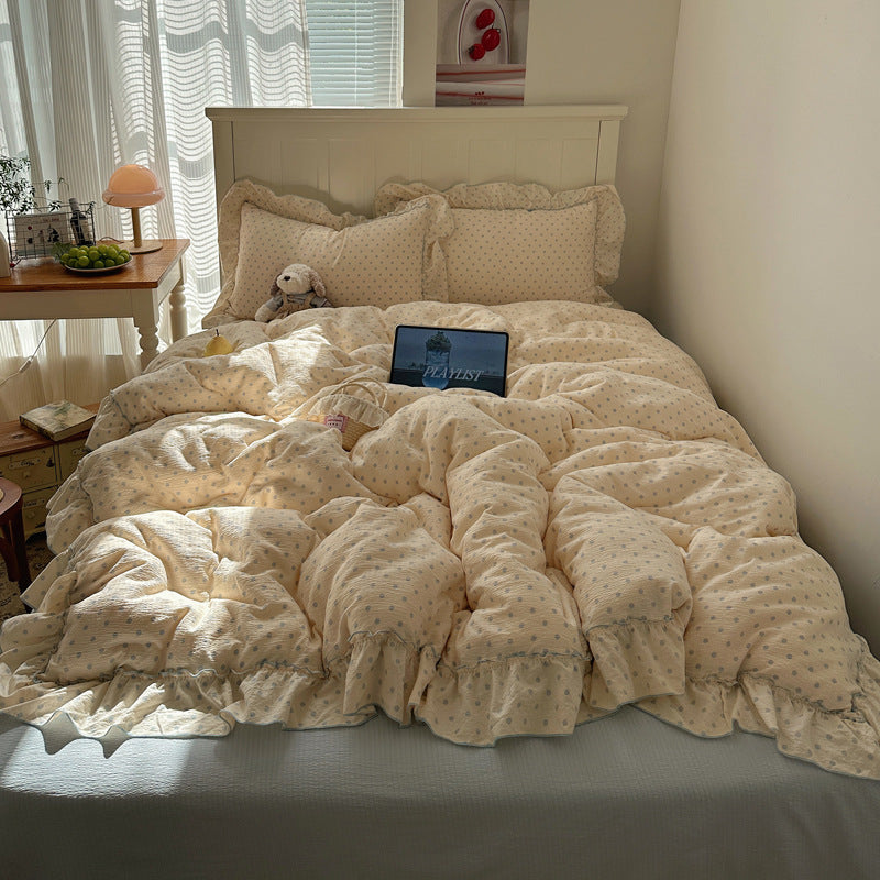 Charming Polka Dot Ruffled Comforter Set